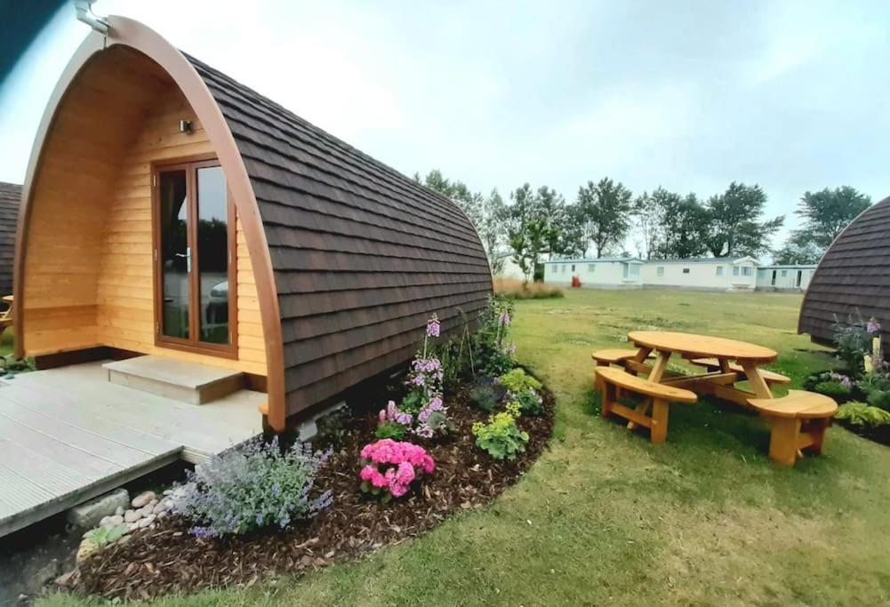 Findhorn Ecovillage Escape Eco Pod Pet Free Buitenkant foto